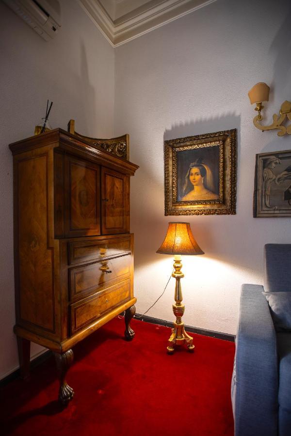 Dimora Pacini Apartment คาตาเนีย ภายนอก รูปภาพ